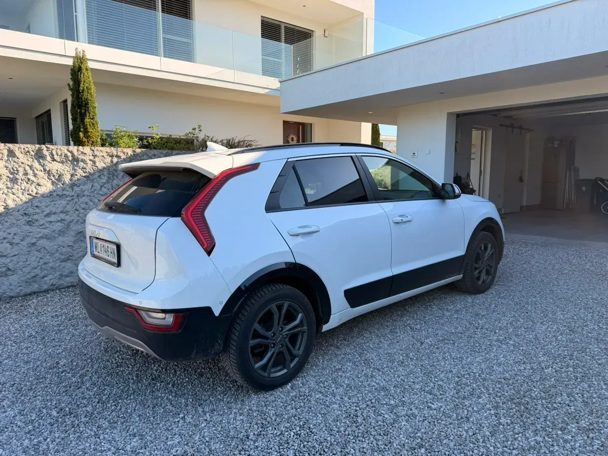 Kia E-Niro 2023 photo 2