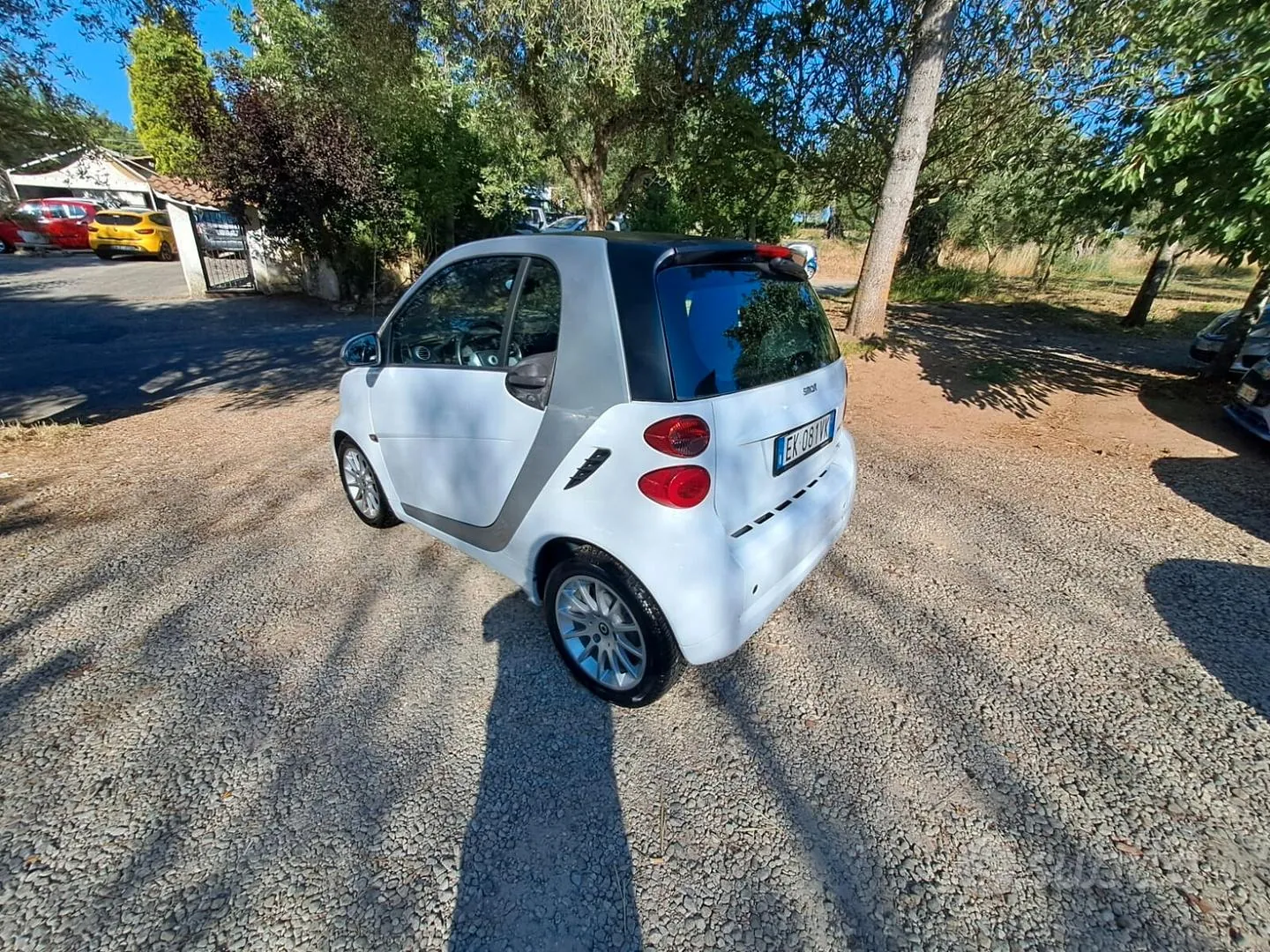 Smart Fortwo 2011 photo 5
