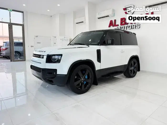 Land Rover Defender 2022 photo 2