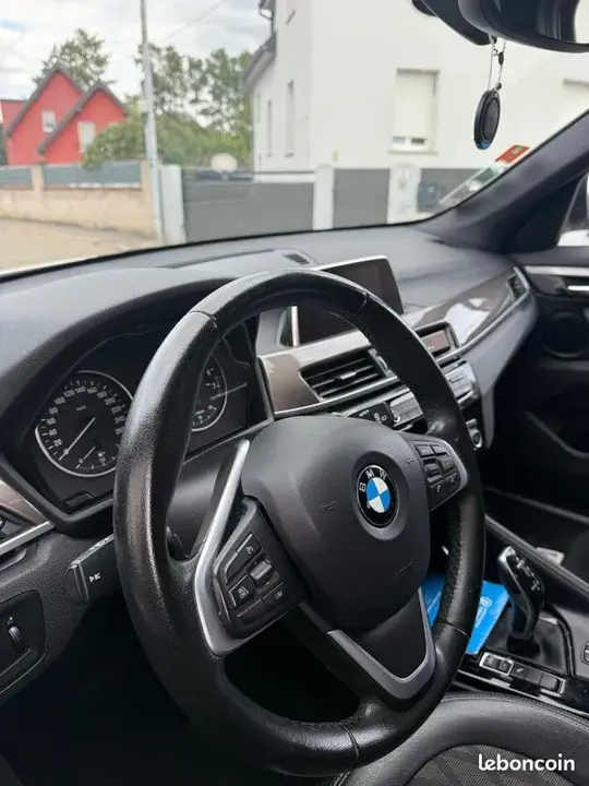 BMW X1 2017 photo 2