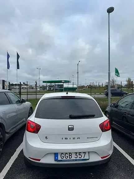 Seat Ibiza 2011 photo 5