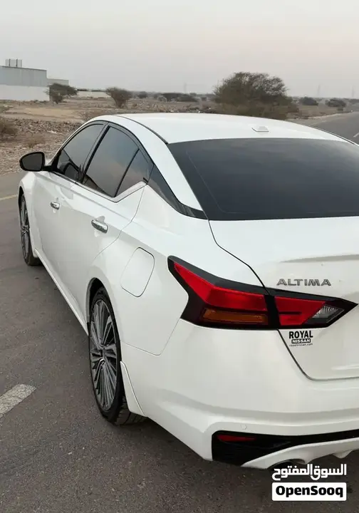 Nissan Altima 2024 photo 2