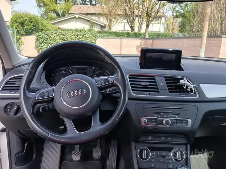 Audi Q3 2017 photo 5