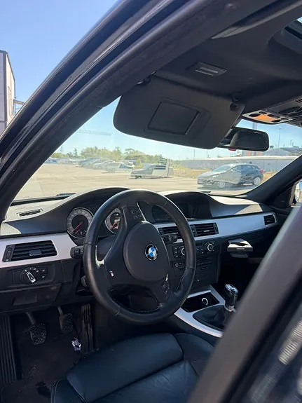 BMW 335I 2010 photo 5