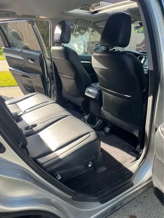 Toyota Highlander 2017 photo 3