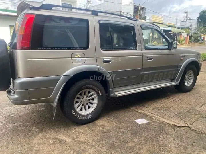 Ford Everest 2005 photo 4