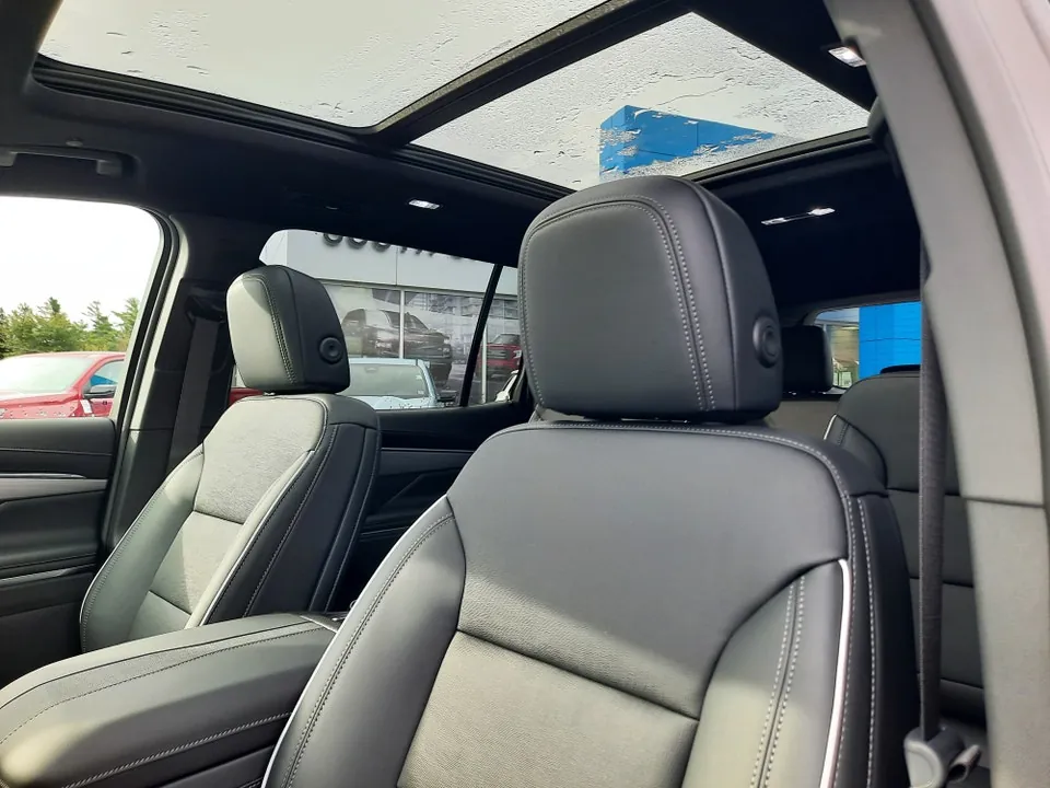 Buick Enclave 2026 photo 4