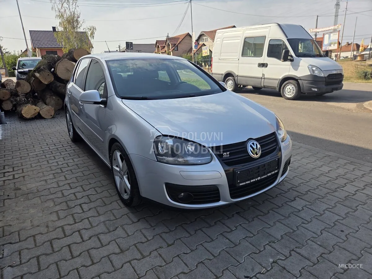 Volkswagen Golf 5 2008 photo 4