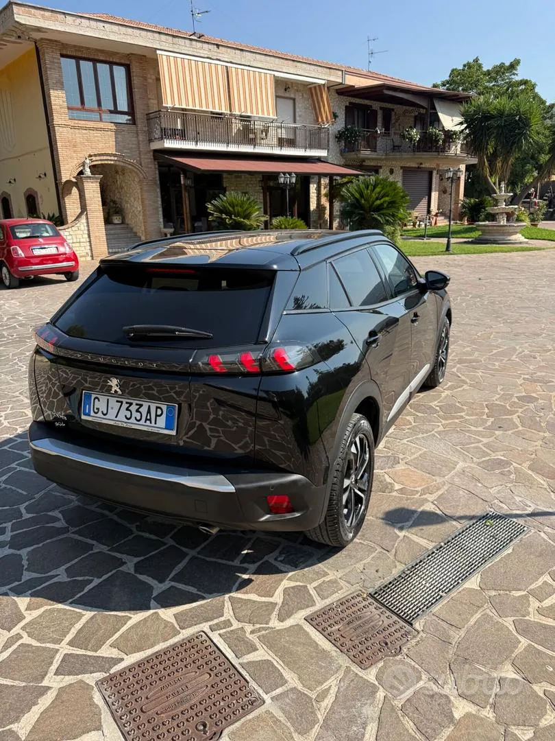 Peugeot 2008 2022 photo 5