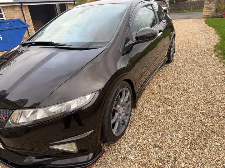 Honda Civic 2007 photo 2