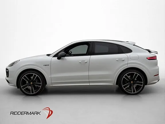 Porsche Cayenne 2023 photo 2