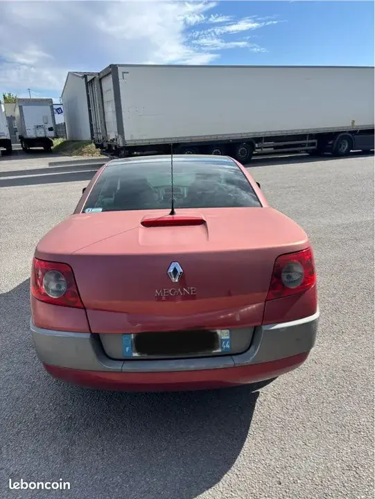 Renault Megane 2004 photo 2