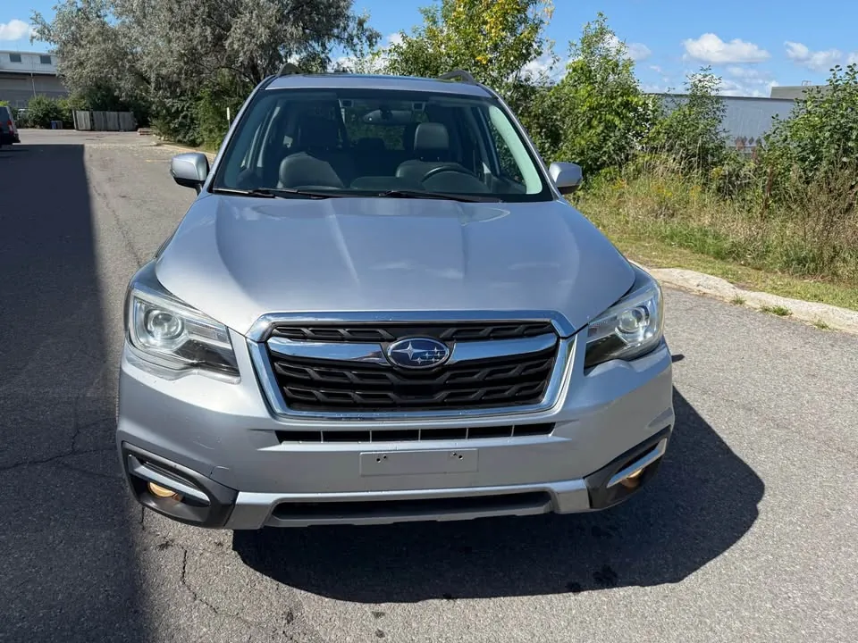 Subaru Forester 2017 photo 2