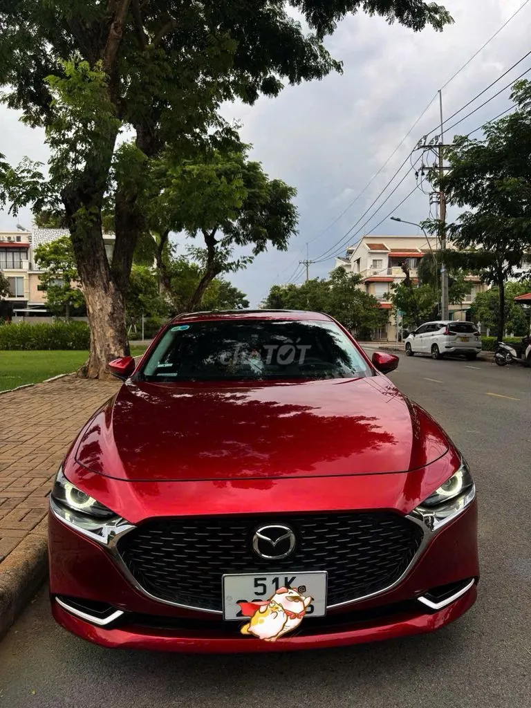 Mazda 3 2022 photo 2
