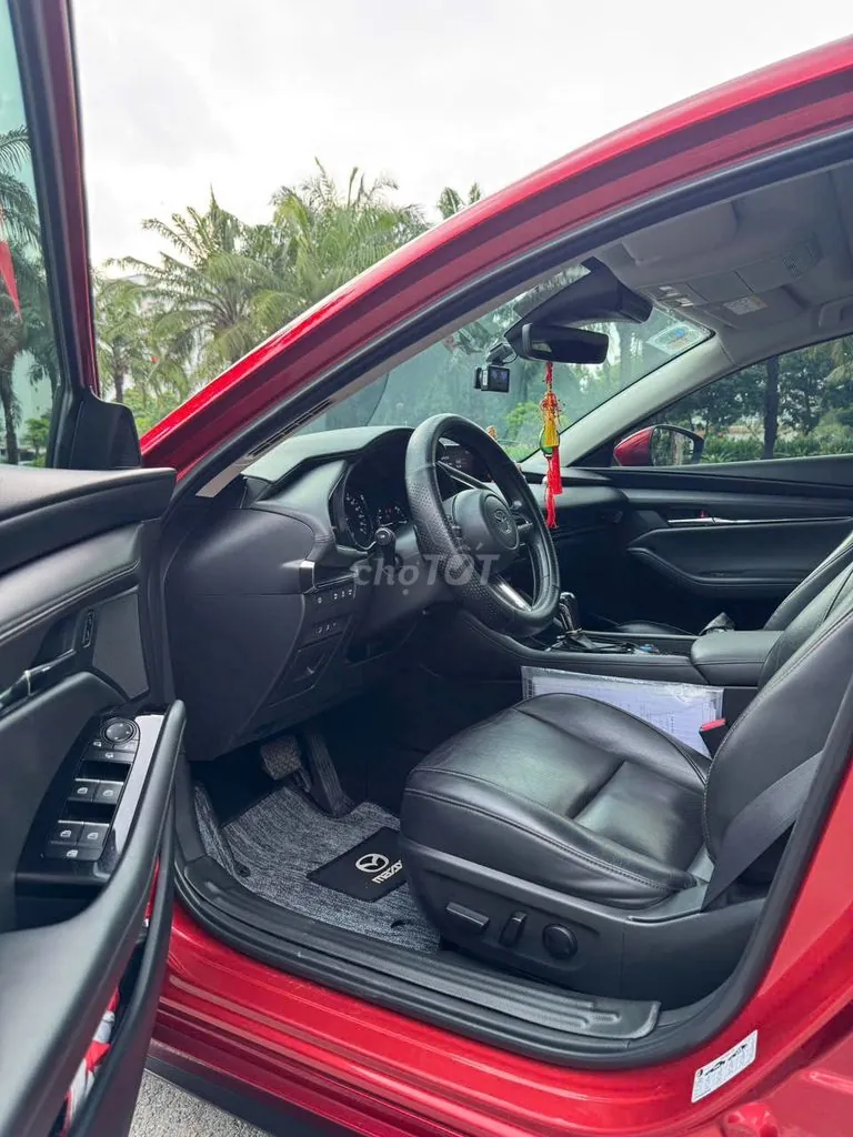 Mazda 3 2022 photo 5
