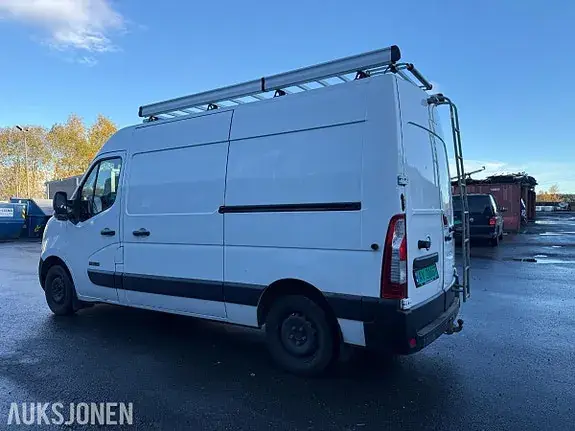 Nissan Nv400 2013 photo 5