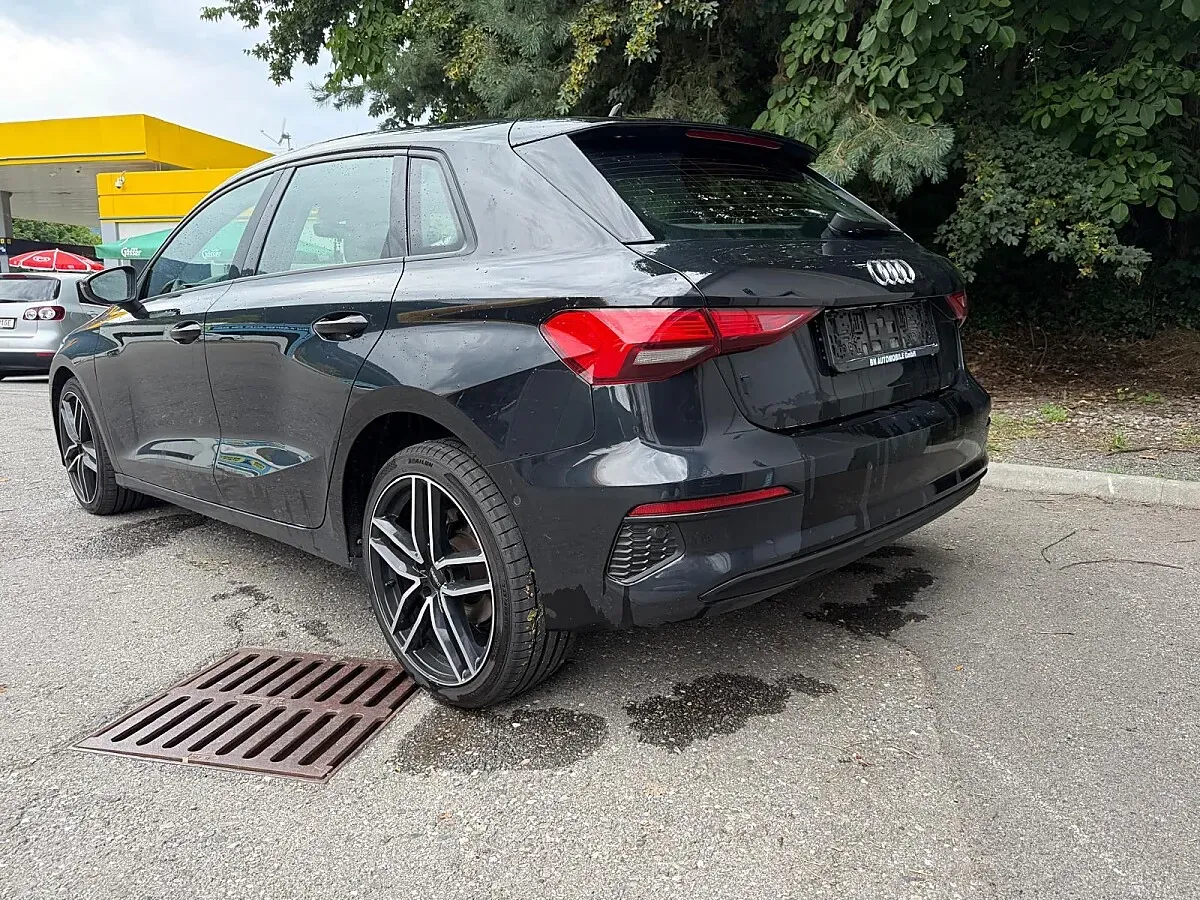Audi A3 2023 photo 2