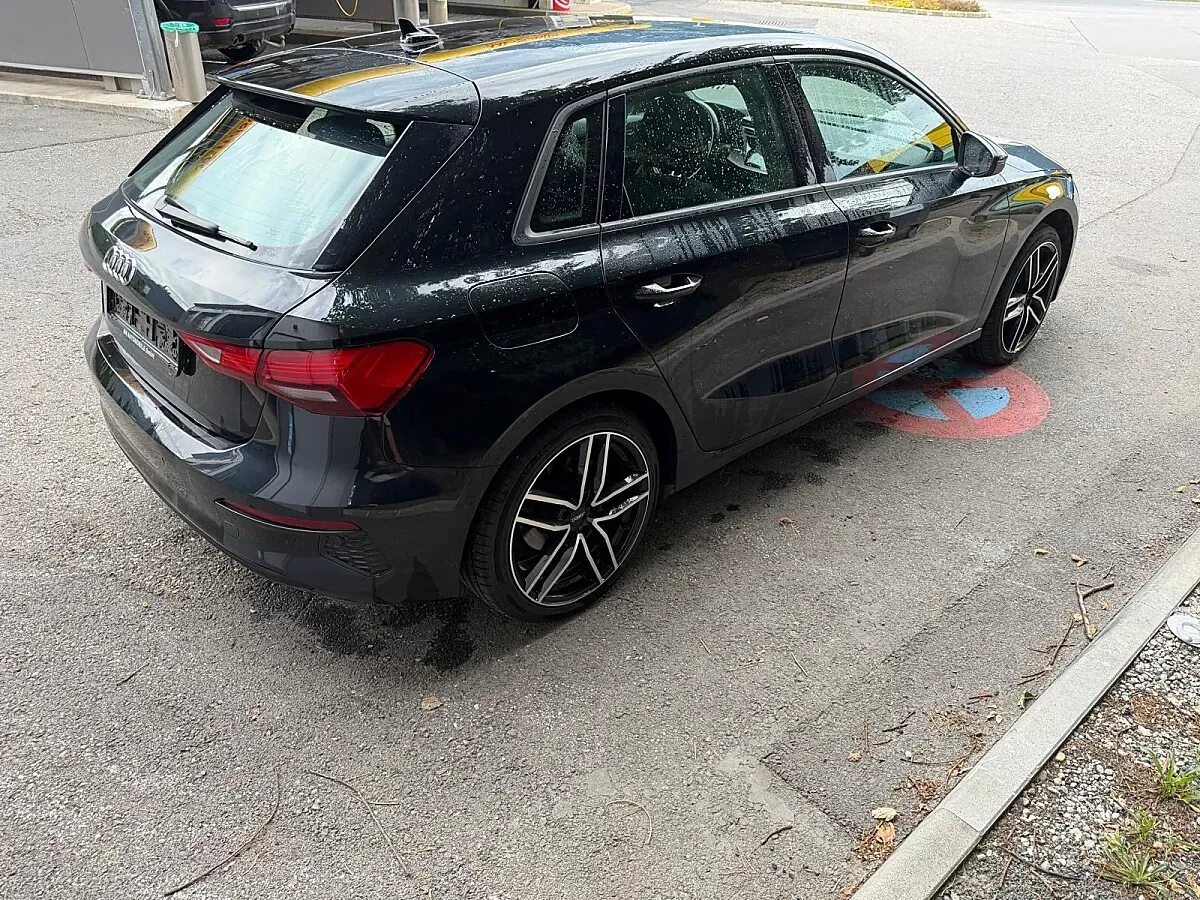Audi A3 2023 photo 3