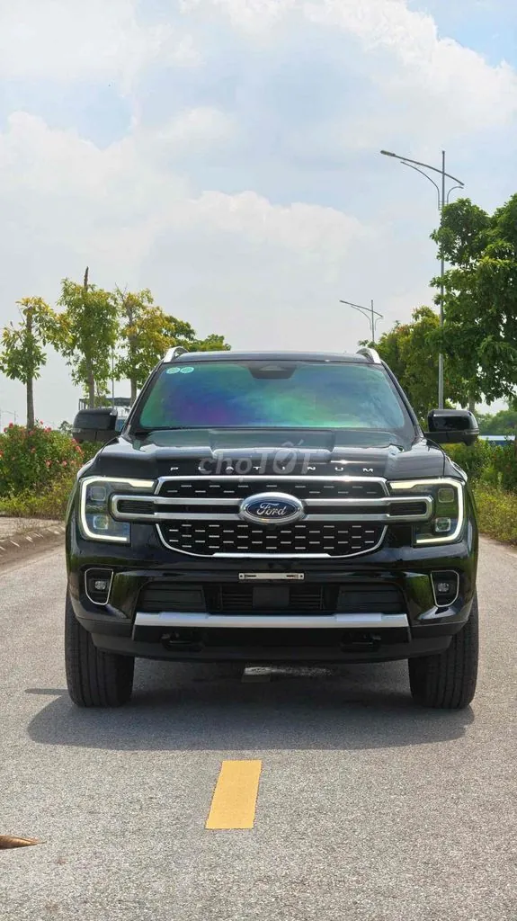 Ford Everest 2025 photo 2