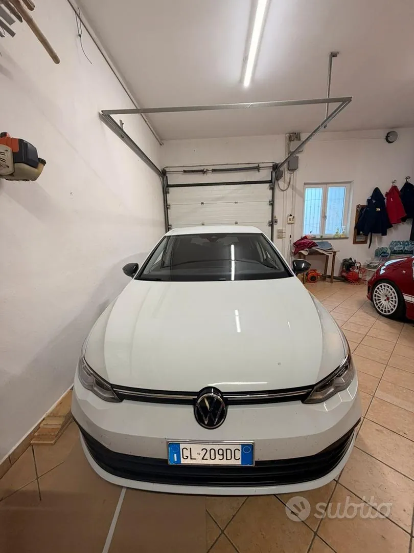 Volkswagen Golf 2022 photo 4