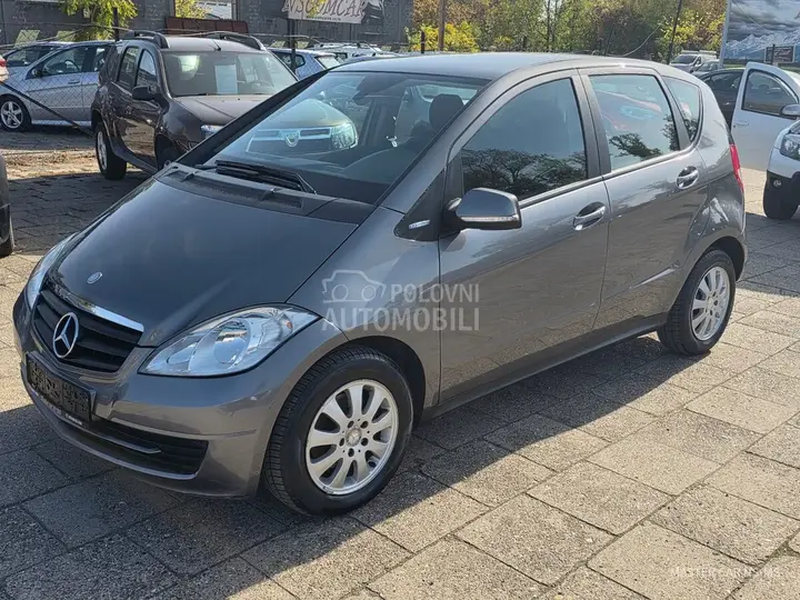 Mercedes-Benz A 160 2012 photo 5