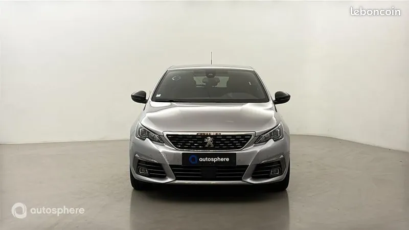 Peugeot 308 2020 photo 2