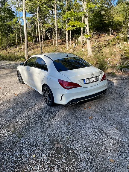 Mercedes-Benz Cla220 2014 photo 2