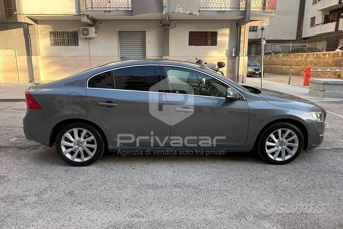 Volvo S60 2017 photo 4