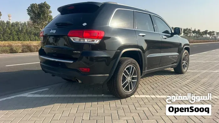 Jeep Grand Cherokee 2017 photo 2
