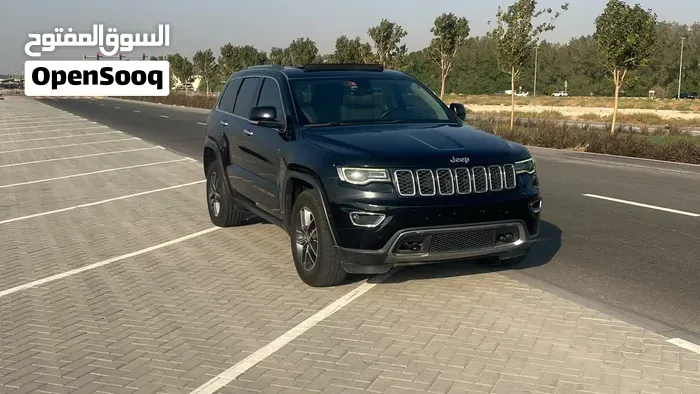 Jeep Grand Cherokee 2017 photo 3