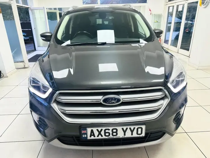 Ford Kuga 2019 photo 2