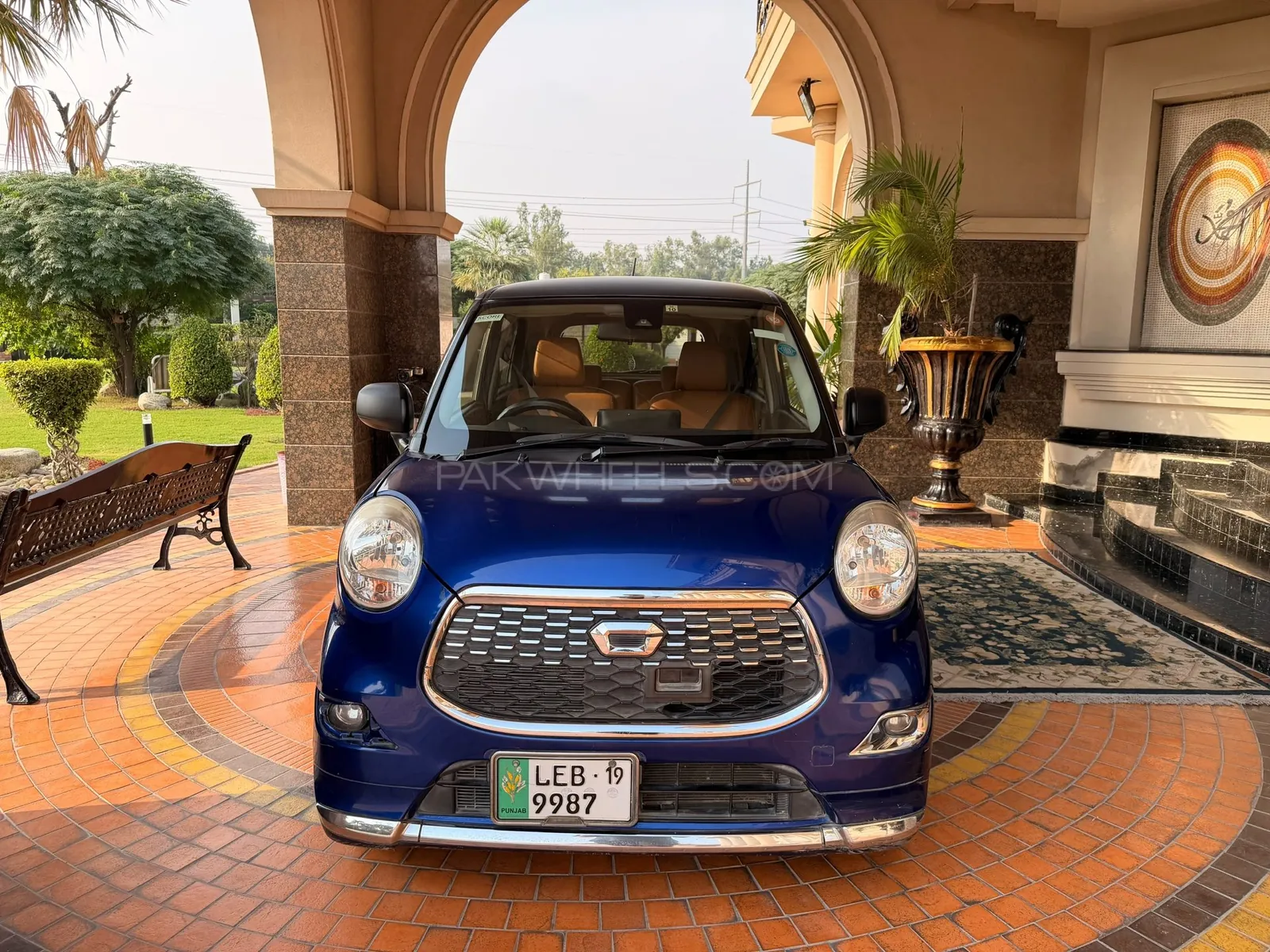 Daihatsu Cast
