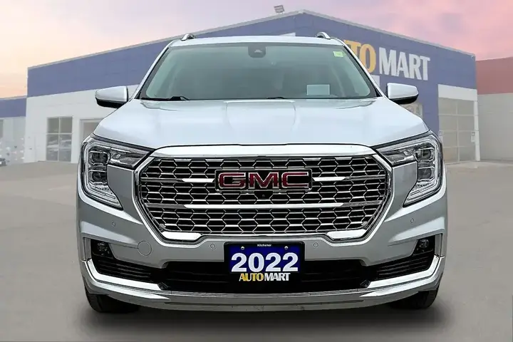 GMC Terrain 2022 photo 2