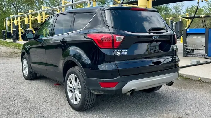 Ford Escape 2019 photo 5