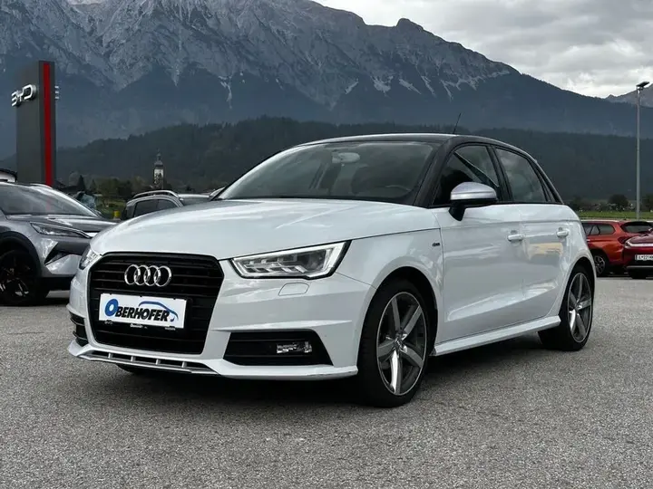 Audi A1 2018 photo 2