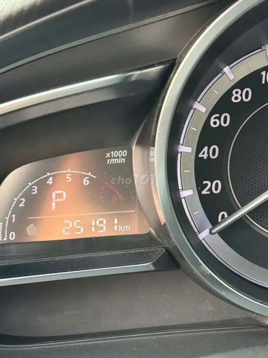 Mazda 2 2017 photo 4