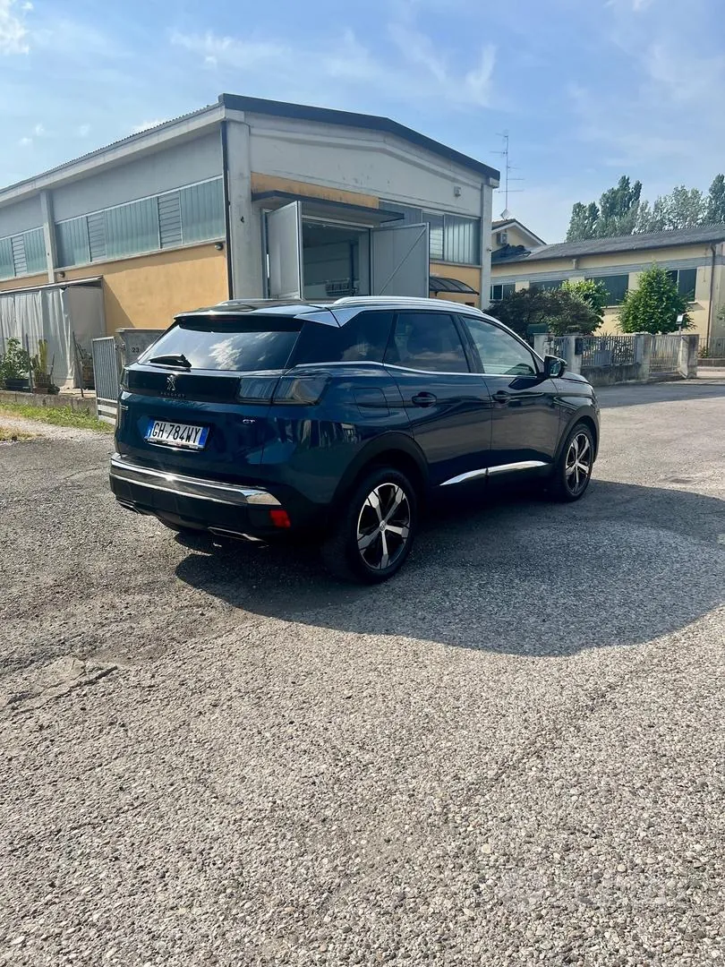 Peugeot 3008 2022 photo 5