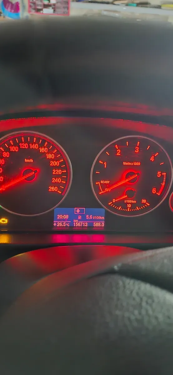 BMW 3 Series 2012 photo 3