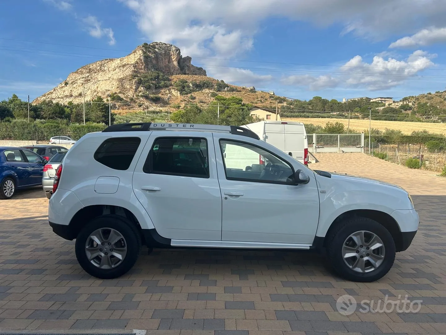 Dacia Duster 2015 photo 4