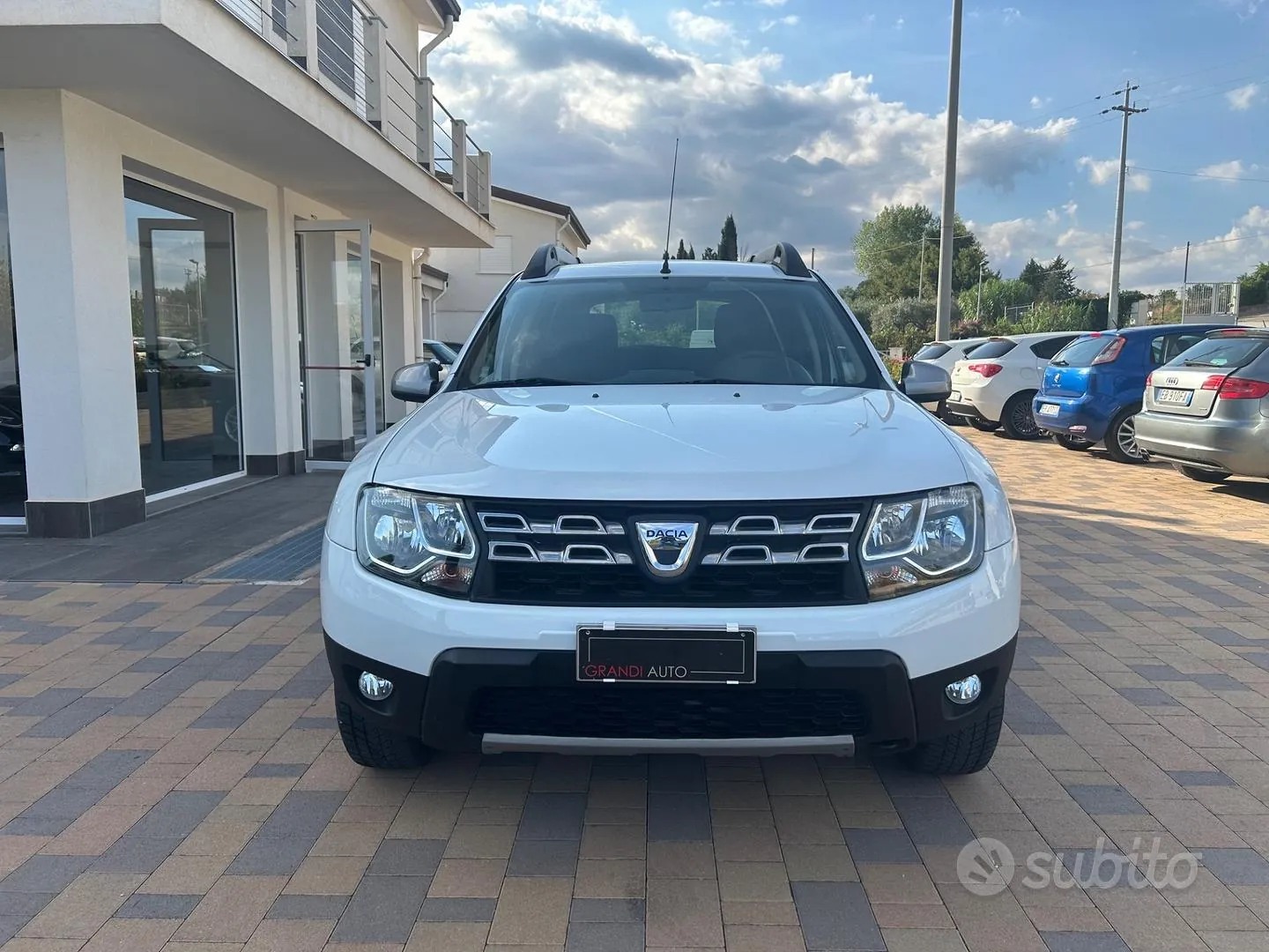 Dacia Duster 2015 photo 2