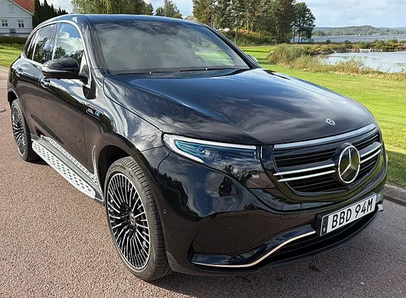 Mercedes-Benz Eqc400