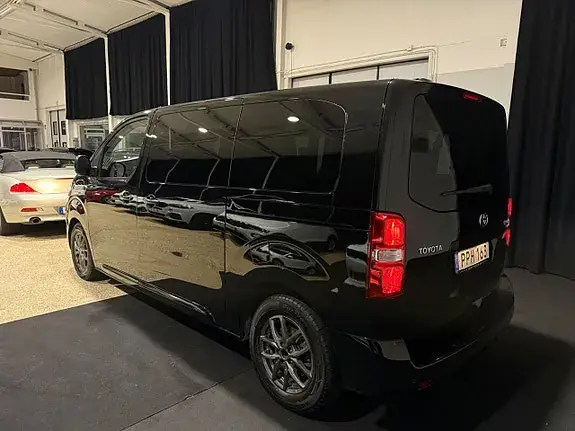 Toyota Proace Verso 2017 photo 3