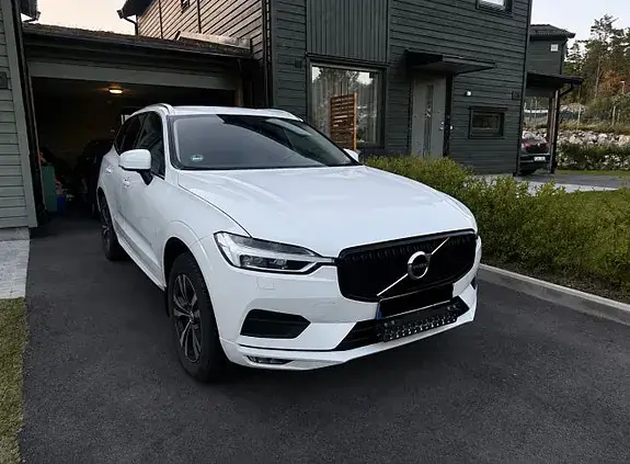 Volvo Xc60 2018 photo 2