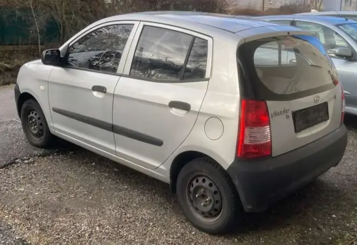 Kia Picanto 2005 photo 2