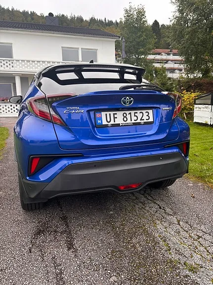 Toyota C-Hr 2018 photo 4