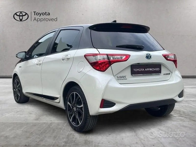 Toyota Yaris 2018 photo 5