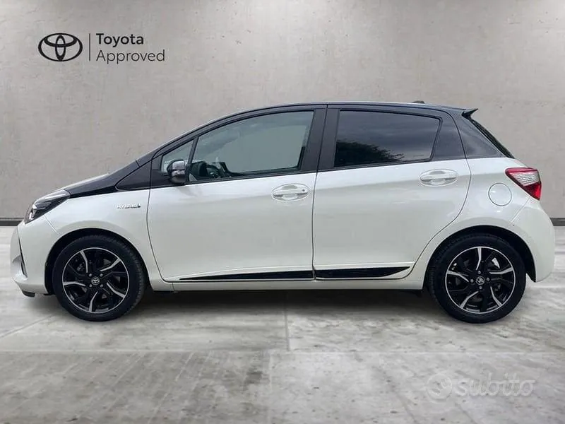Toyota Yaris 2018 photo 3