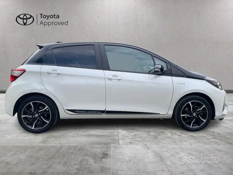 Toyota Yaris 2018 photo 4