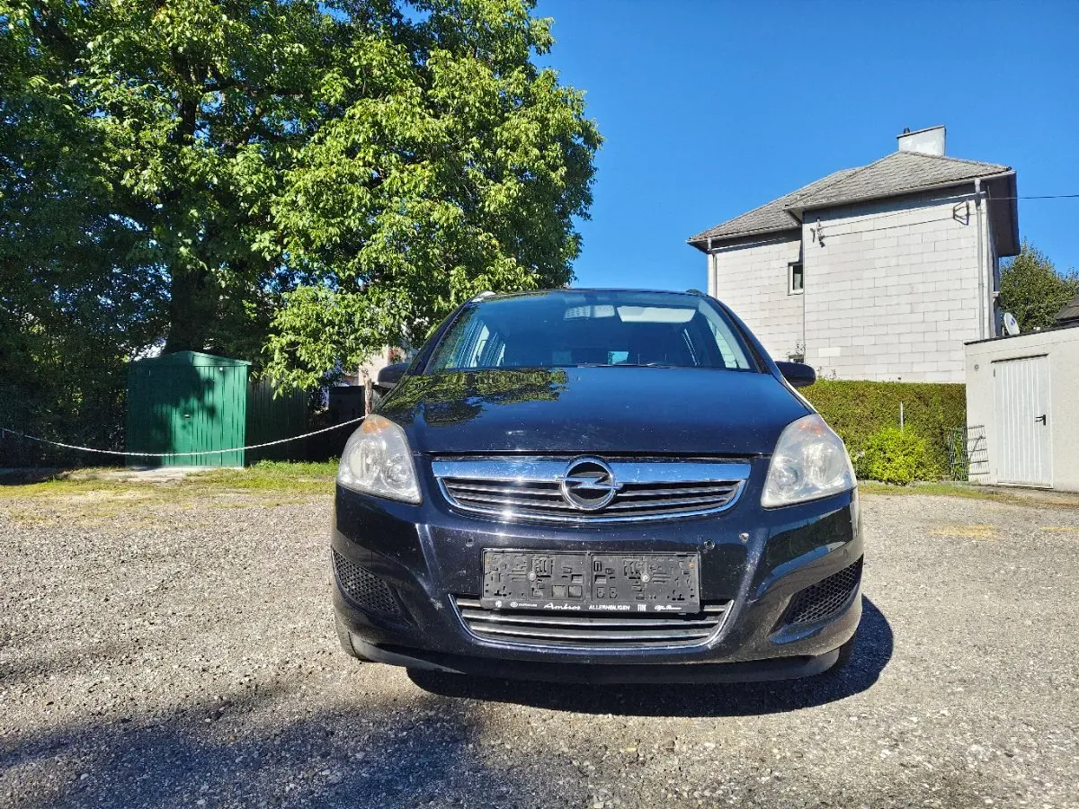 Opel Zafira 2008 photo 2