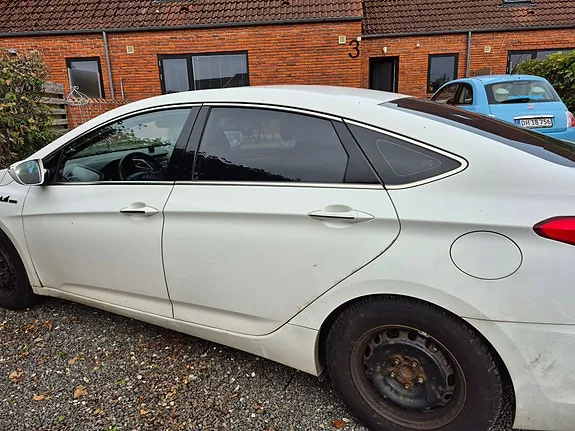 Hyundai I40 2013 photo 2